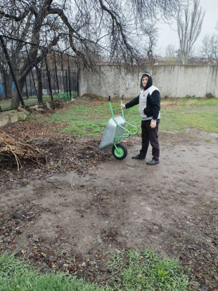 "Зеленый Донбасс" шагает по Республике - продолжаем город делать чище! "Зеленый Донбасс" шагает по Республике - продолжаем город делать чище! 15